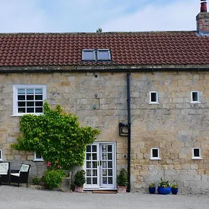  Holiday home Crow House Barn